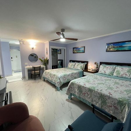 Amazing Waikiki Beach Condo 2Bed2Bath+Free Parking Гонолулу Екстер'єр фото