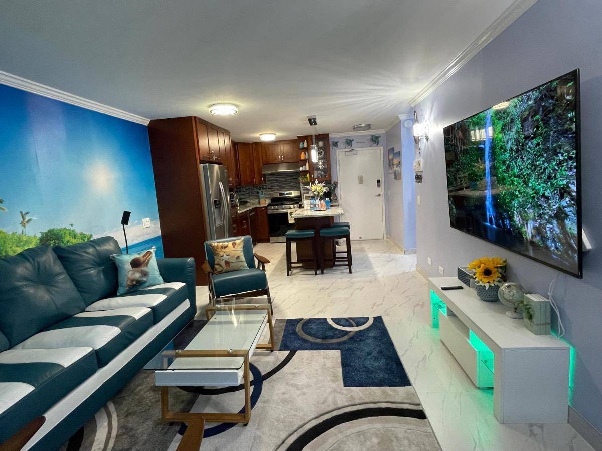 Amazing Waikiki Beach Condo 2Bed2Bath+Free Parking Гонолулу Екстер'єр фото